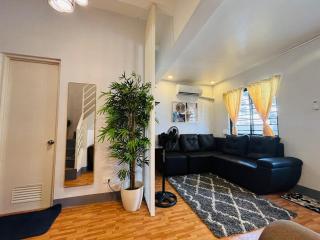 Breena & Dhanie's Haven I - 0