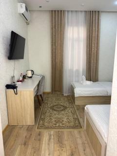 STATUS HOTEL - 5