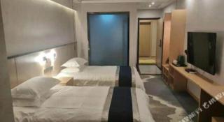 GELI Hotel Huainan Railway Station Sports Center - 3