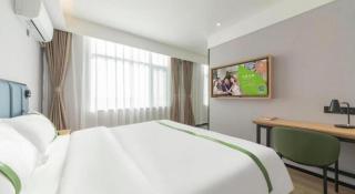 GreenTree Inn Express Qingdao Jiaodong International Airport - 4