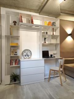 Madrid Center, Direct, Free Parking, Metro, Sun, 12 minutes - 6