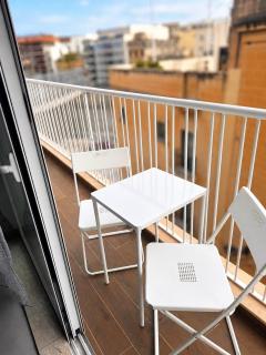 Msida Modern & Bright 2-Bedroom Apartment - 7
