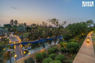 StayVista's Kaimalgarh Aravalli Estate - Outdoor Pool, Lake View & Orchard - 9