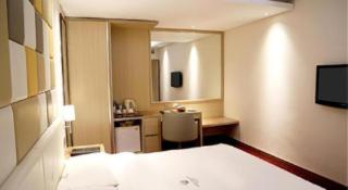 Dhaka Regency Hotel & Resort - Joār Sāhāra - 9
