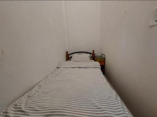 AL- Mazareta I Economic Bedroom with Shared bathroom I For Men only I غرفة خاصة بحمام مشترك للرجال فقط I 仅限男士 女士不允许 - 2