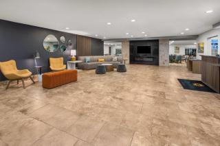 La Quinta Inn & Suites by Wyndham Minot - 5