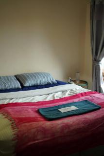 Cozy Old Town Room 5 min Walk Local Experience - 8