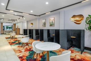 Radisson Hotel Montreal Airport - 3