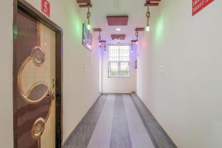 Hotel O The Royal King - 5