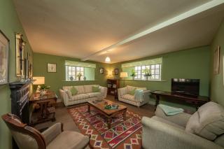 Bishop Lightfoot Cottage - 8