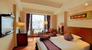 Gem Flower Jinyu Sunshine Hotel - 1