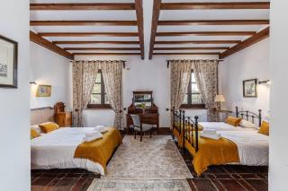 Queens hotel Toledo - 4