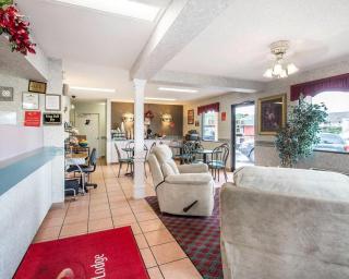 Econo Lodge Dothan West - 2