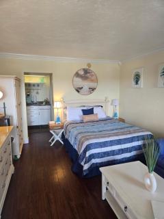 Sunset Cove - Water View - 2