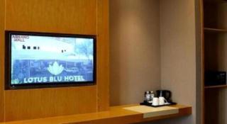 Lotus Blu Hotel - 8