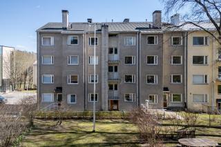 Peaceful & Bright Studio with Balcony in Green Etelä-Haaga - 1