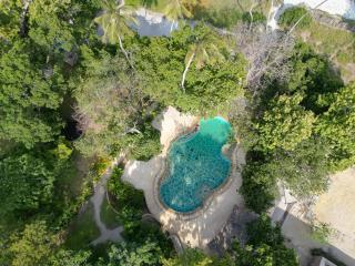 Maua Beach House - Private Swahili Luxury Villa on Galu Beach - 1