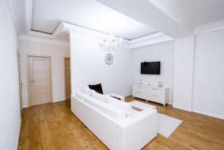 LuxuryLakePark 2BD apartment - 9