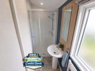 MKRJ PREMIUM - Parkdean Camber Sands - sleeps 8 -En Suit- Pet Friendly - sp - 2