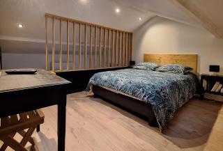 Logement indépendant "Le Figuier" TREVOUX climatisée - 8