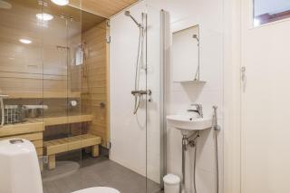 City & Forest Relax Room with Private Sauna & Garden - 5