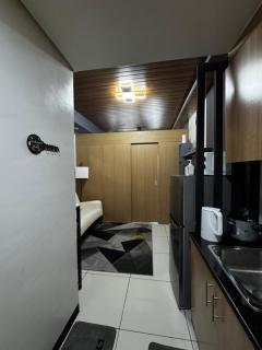 J and J RED Residence - 1