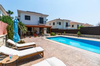 4 Bedroom Villa With Private Pool - 3