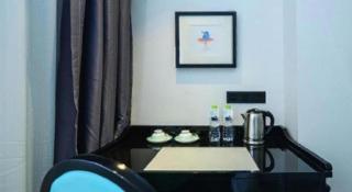 Xana Hotelle Chongqing Jiefangbei Center Branch - 1
