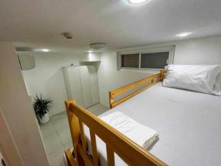 Minimalist 2BR Pico De Loro Near Beach and Pool - 2