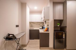 Saltstayz Premier Millennium City Centre - 6