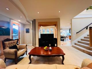 Luxury Van West Mansion Private 7BR 7 5BA Near DT for Groups - 7
