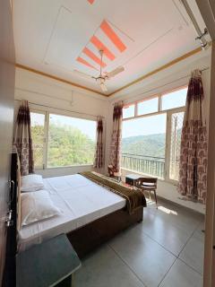 ShantiKunj Homestay Nearby Morni Hills Waterfall - 7