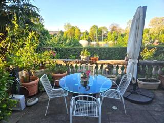 Lake apartment with terrace - 3