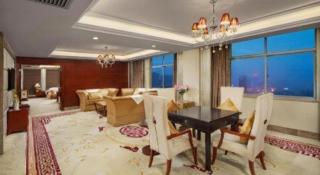 Yiyang Huatian Hotel - 6