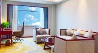 Yiyang Huatian Hotel - 1