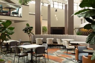 DoubleTree by Hilton Austin Northwest - Arboretum - 1