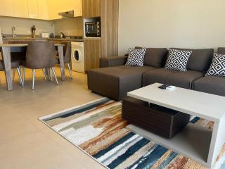 Shedwan Cozy 2BDR shared pool and lagoon access - 0