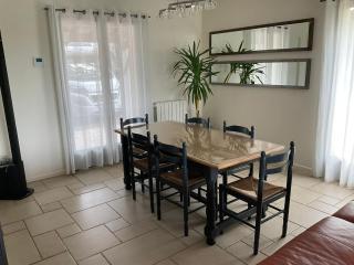 Spacieuse villa avec piscine privée à Aujols - 3