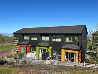 House close to city by the fjord - 1