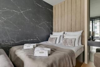 Gdynia Portova Modern Suite & Parking by Downtown Apartments - 9