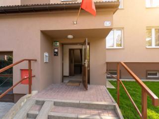 Park Zakrzówek Homely Apartment by BookingHost - 1