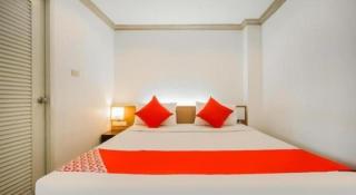 OYO 232 Patong City Hometel - Patong - 3