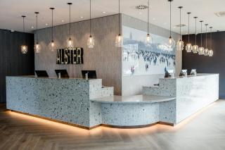 Motel One Hamburg-Alster - 8