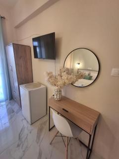 Foteini Rooms - 7