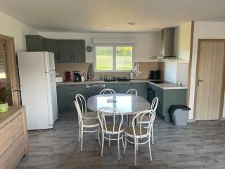 Comfortable house - 8 guests - 3