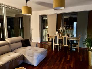 Old town view BOUTIQUE APARTMENT with FREE PARKING - 1