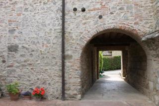 Country Home Tuscany - Courtyard Room - 6