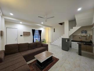 ll EMPYREAN STAY ll WHITE PANTHER VILLA ll 3BHK ll ll PRIVATE POOL ll AC ll FREE WIFI ll - Lonavala - 1