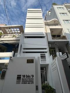 A House Saigon - 9