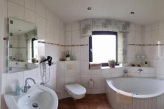 NEU! Ferienwohnung Blütenzauber - 4